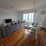 Oceanview Getaway Апартаменты