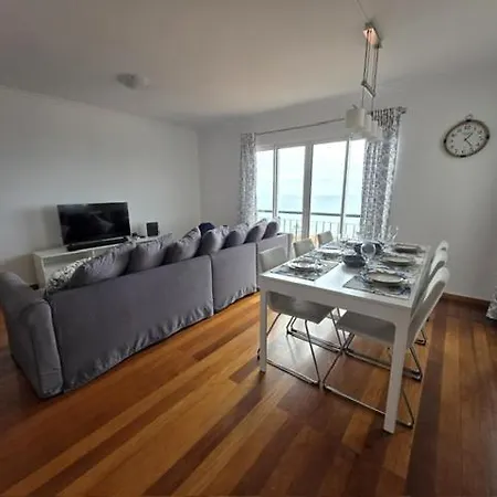 Oceanview Getaway Lägenhet