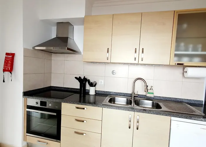 Oceanview Getaway * Caniço