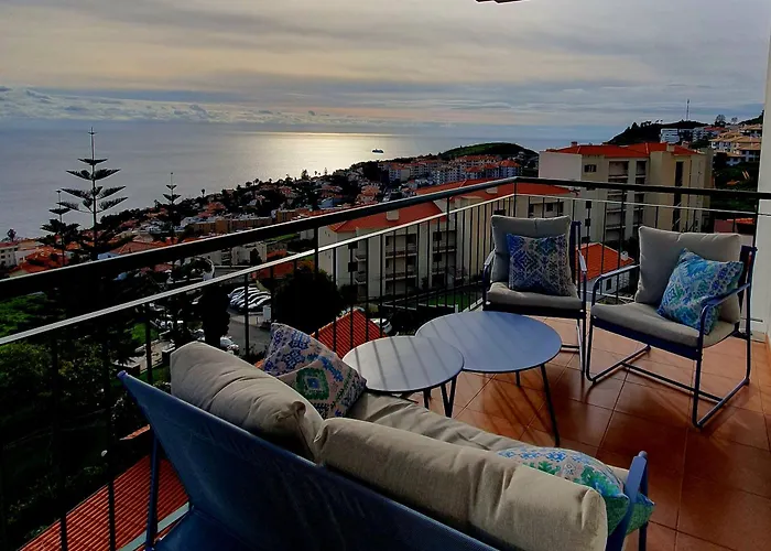 Oceanview Getaway Caniço