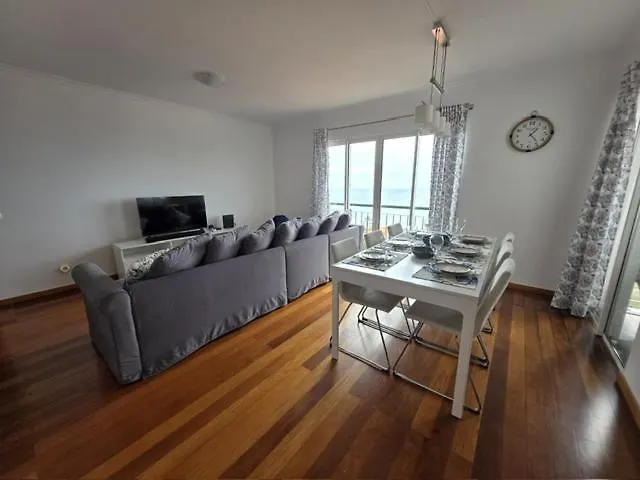 Oceanview Getaway Apartmán